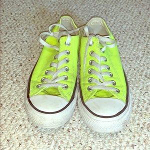 Neon yellow converse women’s size 7